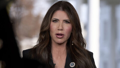 Kristi Noem, secretaria de Seguridad Nacional